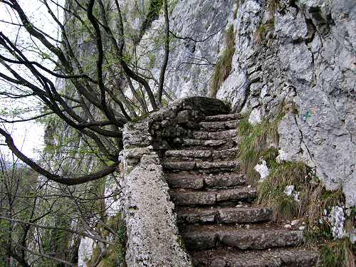 Santuario Madonna della Corona Brentino Belluno Val d'Adige Spiazzi di Ferrara di Monte Baldo