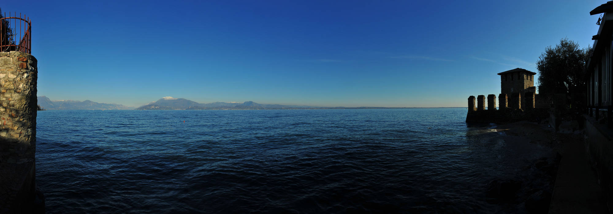 Lago di Garda panoramica da Sirmione