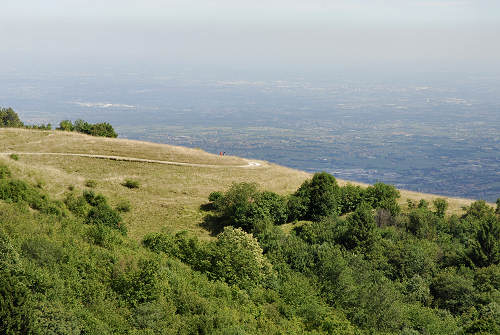 Caluga di Valrovina, Monte Caina a Rubbio