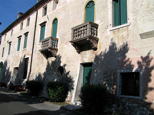 Bassano del Grappa, sentiero del Brenta in Valbrenta