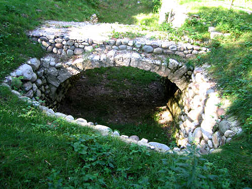 Bassano del Grappa, sentiero del Brenta in Valbrenta