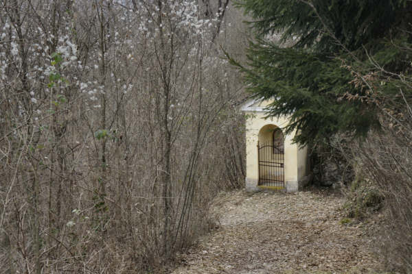 Sentiero Buzzati, Madonna Parè, Giaon di Limana