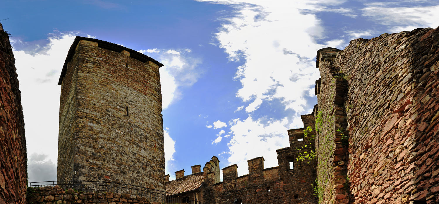 Castello di Zumelle a Tiago di Mel, SinistraPiave ValBelluna