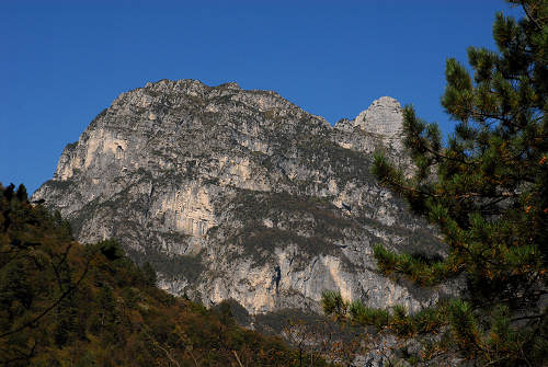 Val Falcina, Valle del Mis, Lago del Mis