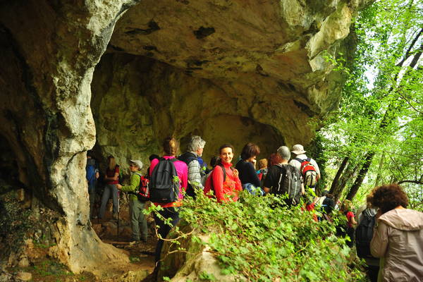 passeggiata nei Colli Berici - Castegnero, Nanto, Covoli di Trene, Sermondi, Covolo Murato di Castegnero