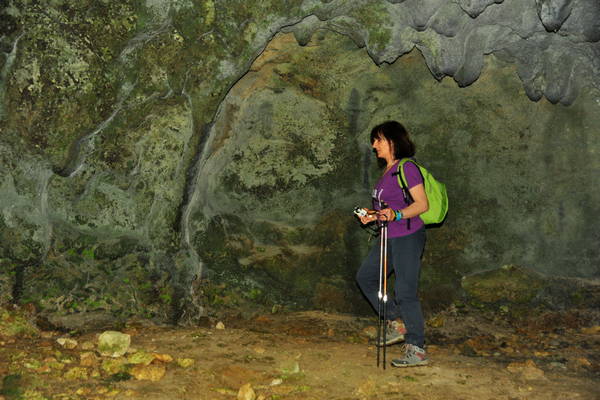 passeggiata nei Colli Berici - Castegnero, Nanto, Covoli di Trene, Sermondi, Covolo Murato di Castegnero