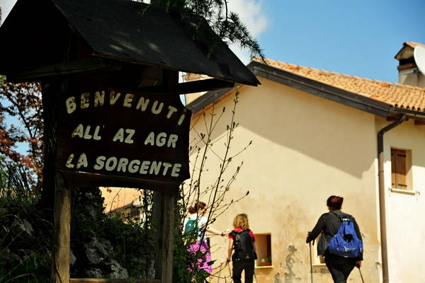 passeggiata nei Colli Berici - Castegnero, Nanto, Covoli di Trene, Sermondi, Covolo Murato di Castegnero