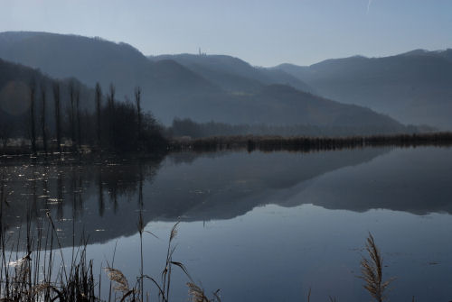 luci d'inverno al lago di Fimon, nei colli Berici