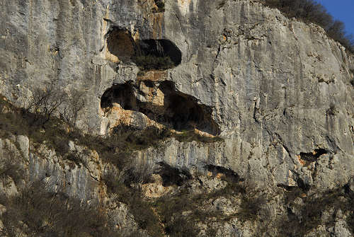 Falesie arrampicata sportiva a Lumignano, riviera Berica Colli Berici