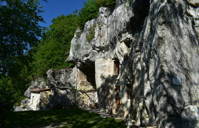 Casa rupestre alla Sengia dei Meoni a Zovencedo nei Colli Berici