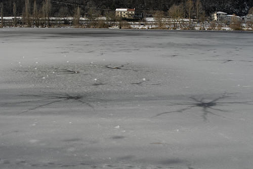 foto invernali al lago di Fimon, nei Colli Berici