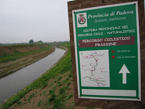 Fiume Frassine da Este al Bosco dei Lavacci a Carmignano di Sant'Urbano