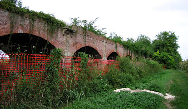 Piazzola sul Brenta, ex ferrovia militare Ostiglia