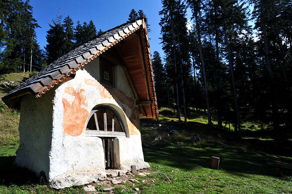 rifugio Eremo dei Romiti monte Froppa Domegge di Cadore Dolomiti