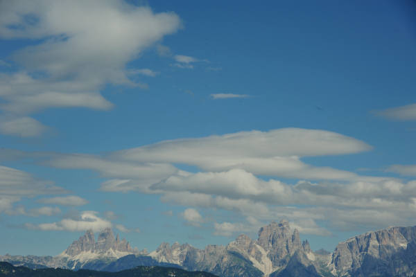 Lorenzago di Cadore, passeggiata dal passo Mauria alla ex Caserma Monte Miaron
