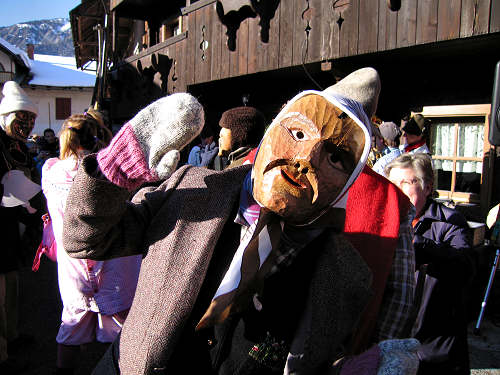 maschere del carnevale di Sappada