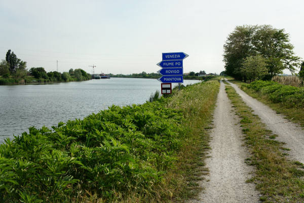 strada delle valli di Rosolina laguna di Caleri