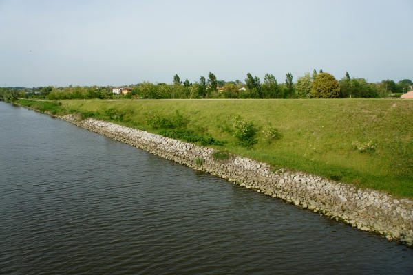 strada delle valli di Rosolina laguna di Caleri
