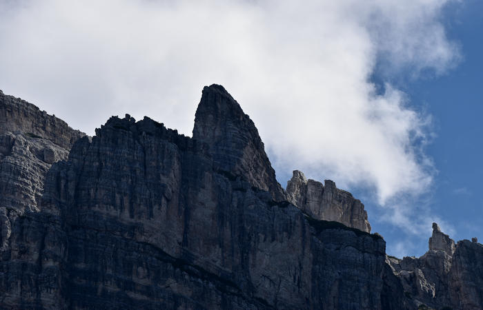 Val di Zoldo - sentiero salita al rifugio Casera Bosconero dal lago di Pontesei