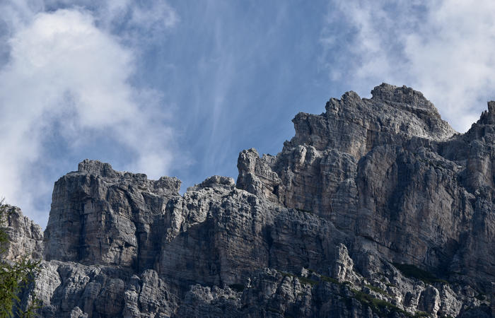 Val di Zoldo - sentiero salita al rifugio Casera Bosconero dal lago di Pontesei