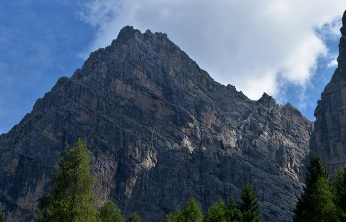 Val di Zoldo - sentiero salita al rifugio Casera Bosconero dal lago di Pontesei