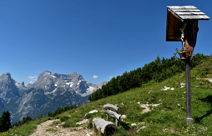 escursione Misurina Col de Varda rif. Citta di Carpi agriturismo malga Maraia, Cadini di Misurina Auronzo Cadore Dolomiti Tre Cime di Lavaredo