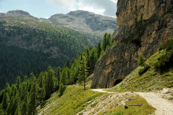 Falzarego Lagazuoi Fanis Travenanzes Col dei Bos Tofane