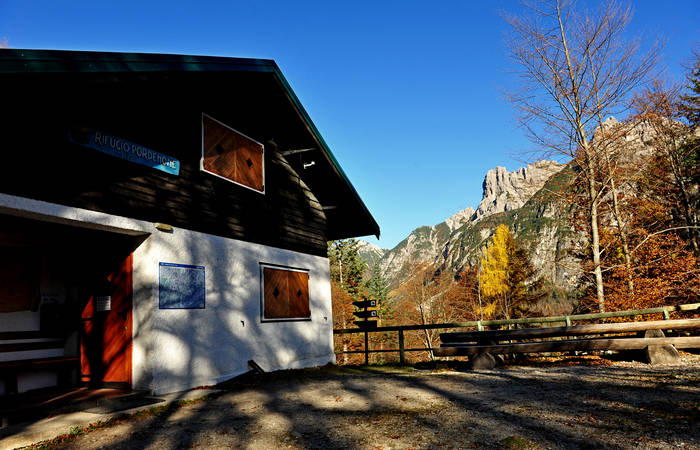 rifugio Pordenone Val Cimoliana Cimolais
