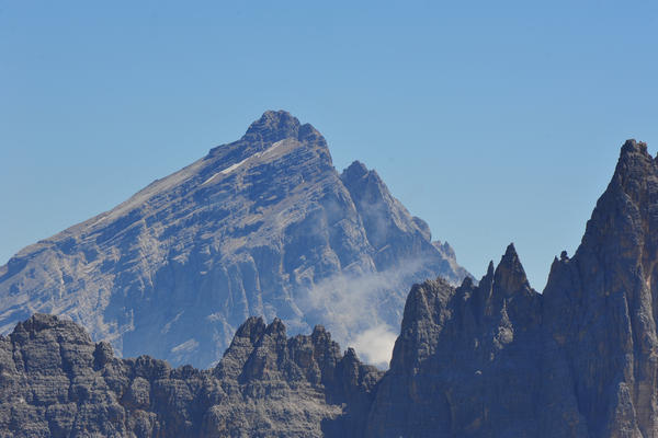 dai pressi del rifugio Nuvolau panorama sulle Dolomiti