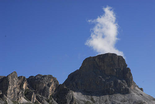 salita al monte Pore da Fedare, strada del passo Giau, Colle Santa Lucia