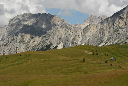 salita al monte Pore da Fedare, strada del passo Giau, Colle Santa Lucia