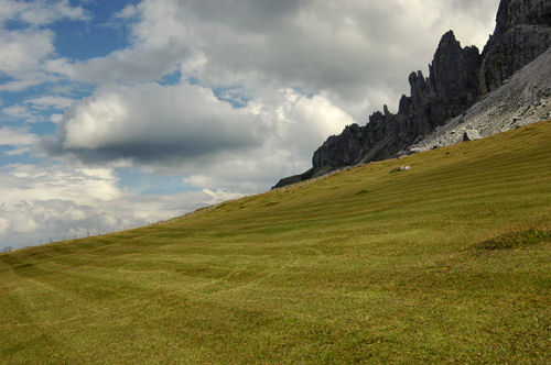 ai piedi del Sass de Putia