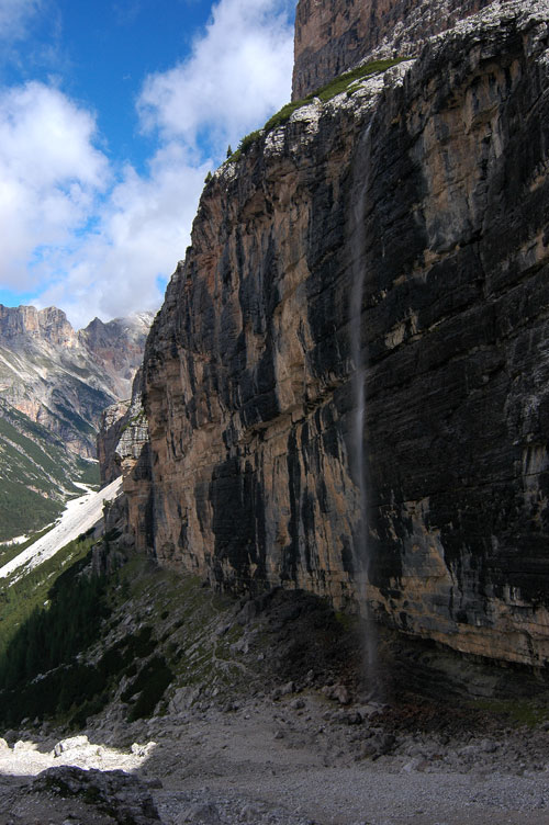 Tofana di Rozes - Cascata del Salto del Magiarie