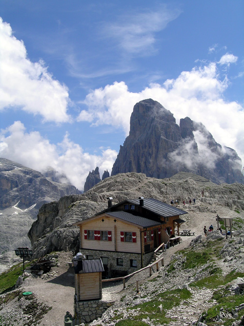 Rifugio Pian di Cengia