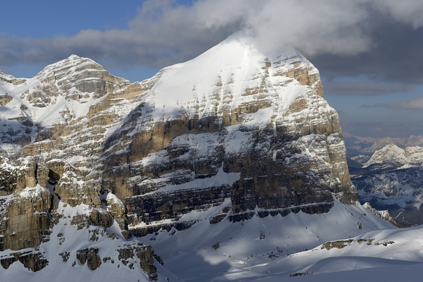 tramonto, notte e alba invernali dal Lagazuoi Piccolo verso le Dolomiti Ampezzane