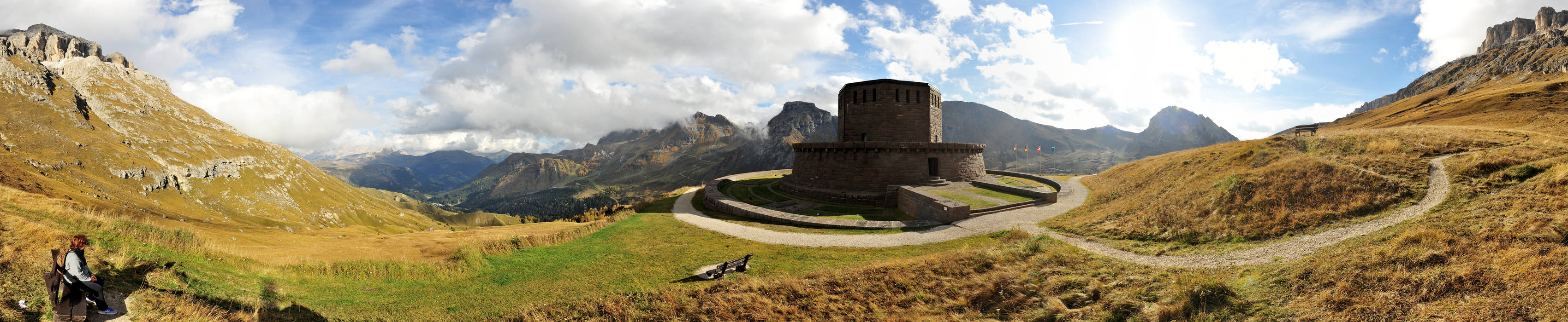 Cimitero Militare Germanico del Pordoi