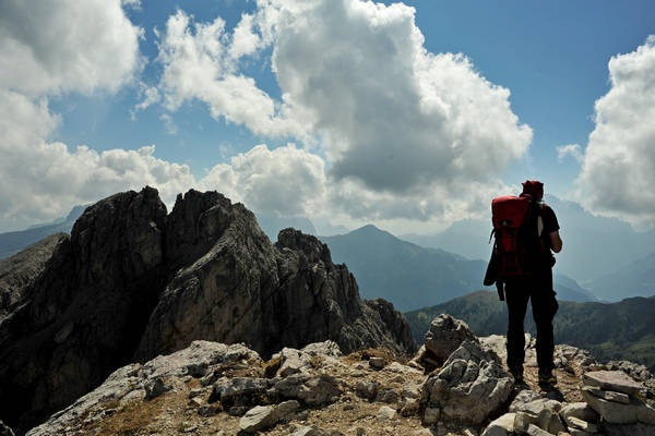 giro dei SetSass con salita a Cima SetSas, passo Valparola rifugio Pralongia