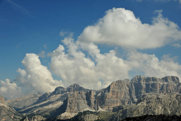 giro dei SetSass con salita a Cima SetSas, passo Valparola rifugio Pralongia