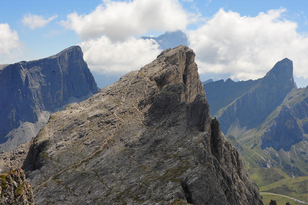 dai pressi del rifugio Nuvolau panorama sulle Dolomiti
