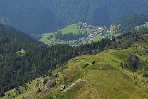salita al monte Pore da Fedare, strada del passo Giau, Colle Santa Lucia