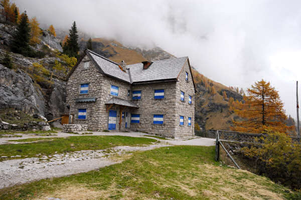 rifugio O.Falier all'Ombretta, Marmolada Dolomiti