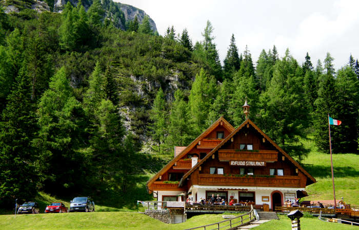 rifugio Staulanza a Zoldo Alto forcella Staulanza