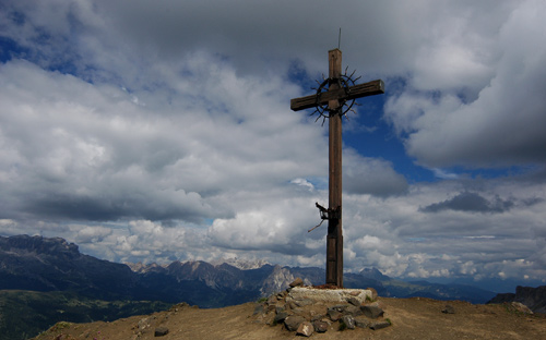 Col di Lana - croce di vetta del Col di Lana