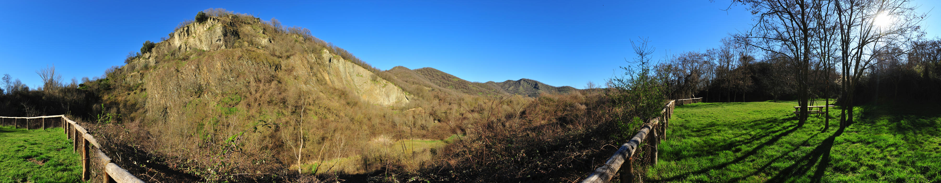 Sentiero delle Creste al Monte Ceva, Battaglia Terme cava monte Croce Ferro di Cavallo - Colli Euganei