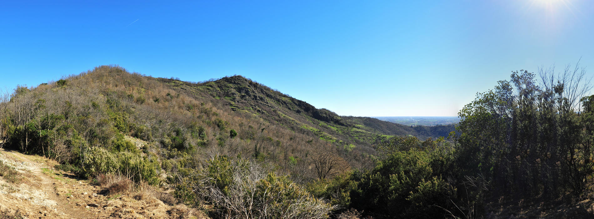 Sentiero delle Creste al Monte Ceva, Battaglia Terme cava monte Croce Ferro di Cavallo - Colli Euganei