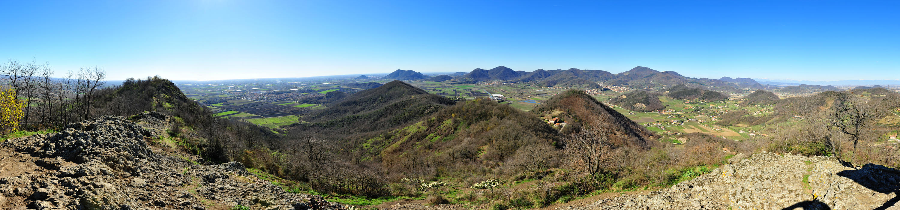 Sentiero delle Creste al Monte Ceva, Battaglia Terme cava monte Croce Ferro di Cavallo - Colli Euganei