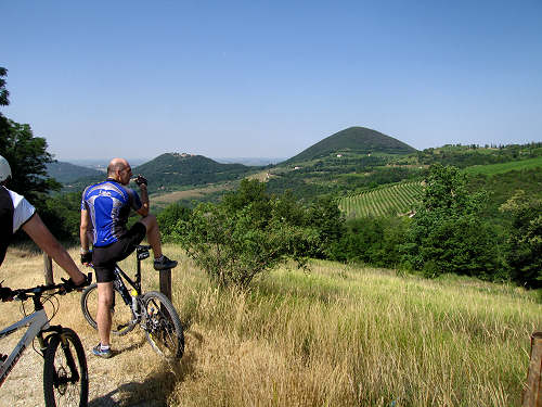 verso il monte Rusta e il monte Gemola - mountain bike
