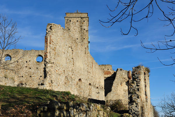 ruderi ex monastero Olivetani sul Monte Venda nei Colli Euganei