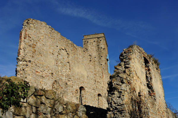 ruderi ex monastero Olivetani sul Monte Venda nei Colli Euganei