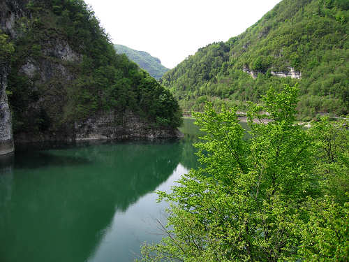passeggiata lago di Corlo Zanetti Berti Corlo Rocca